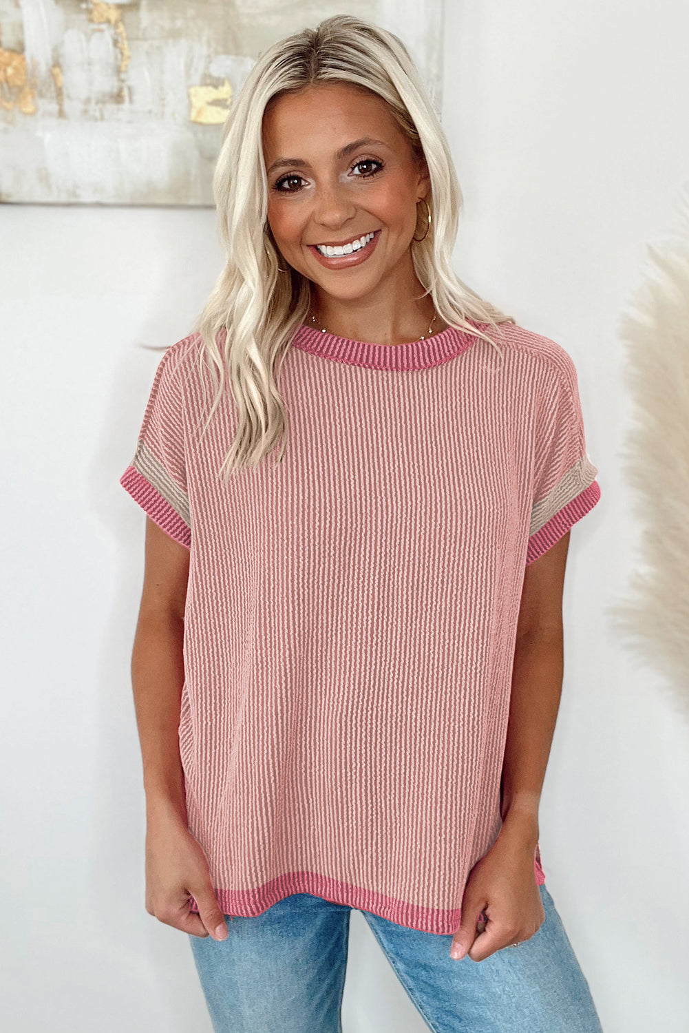 Summer Pink Textured Round Neck Versatile Tee